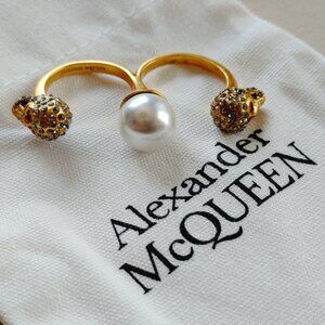 Alexander McQueen Pave Rhinestones Pearl Double Skull brass ring size 7 (New)